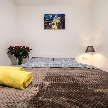 Apartments In Rynok Square 리비프 외부 사진