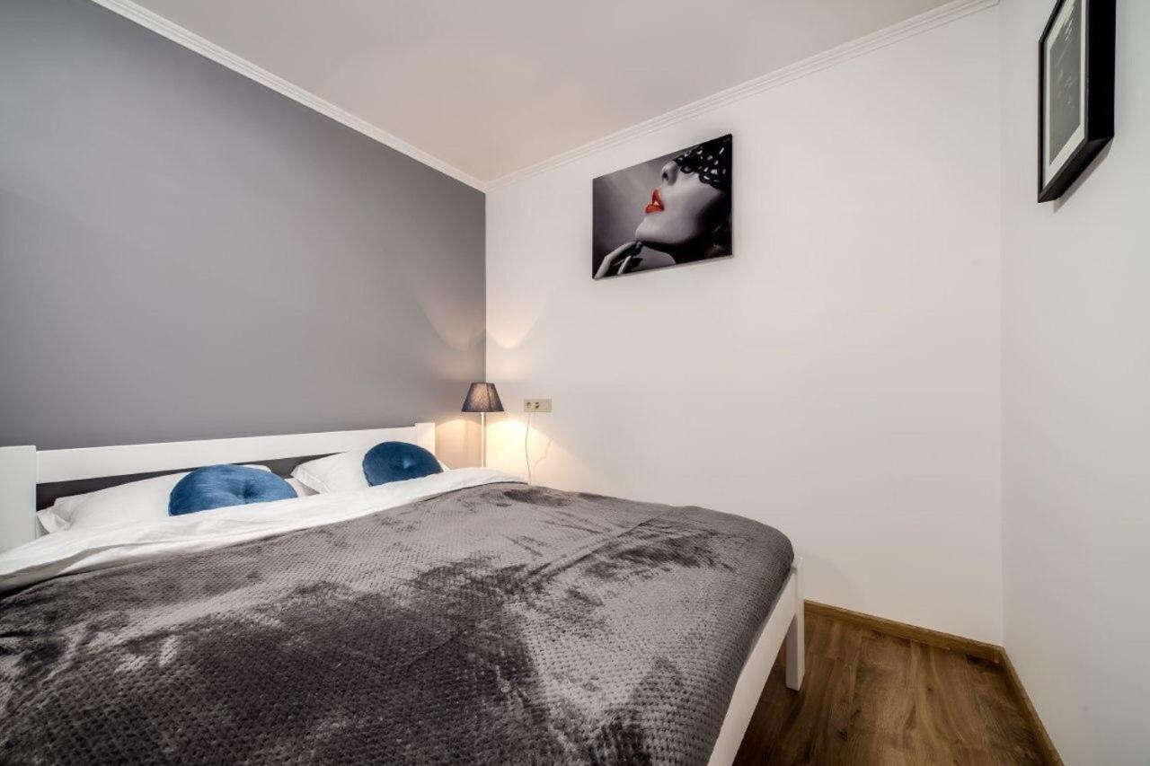 Apartments In Rynok Square 리비프 외부 사진