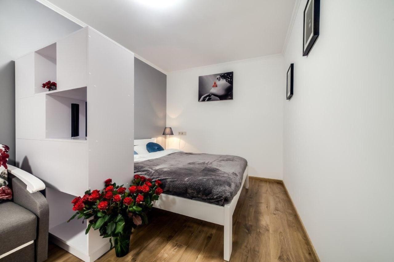 Apartments In Rynok Square 리비프 외부 사진